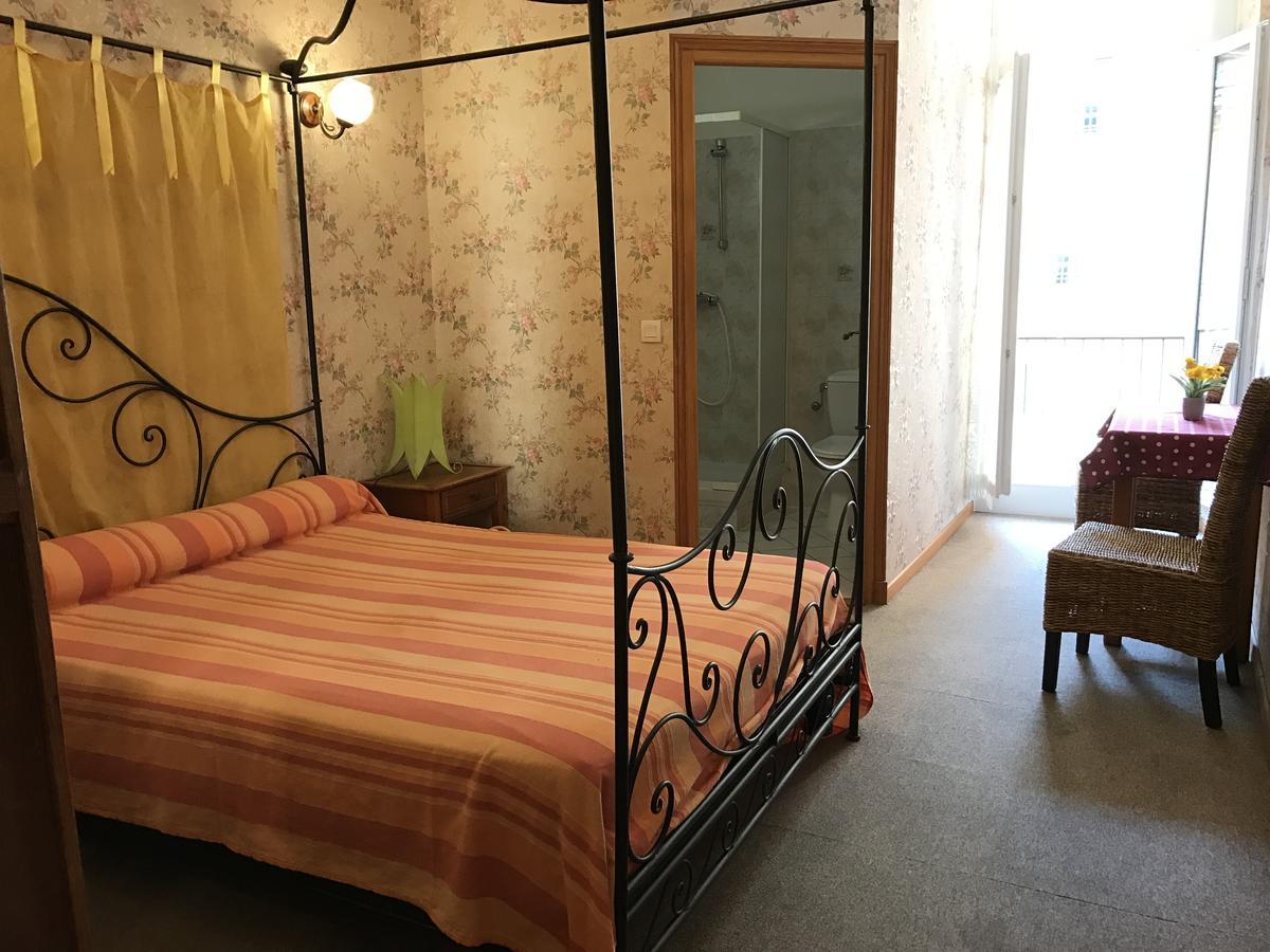 Hotel Au Picardy نيس المظهر الخارجي الصورة
